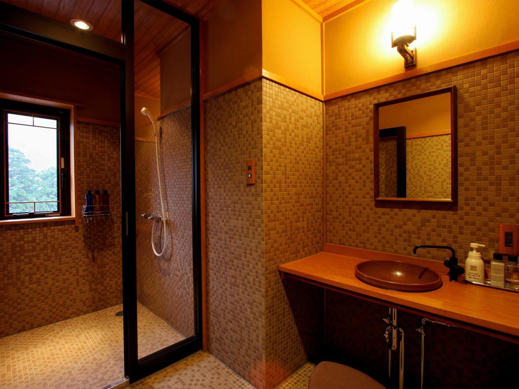 Sanrakuen Hotel Tonami Buitenkant foto
