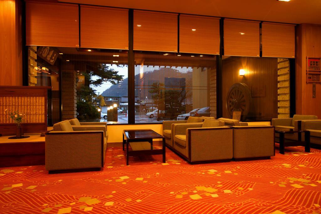 Sanrakuen Hotel Tonami Buitenkant foto